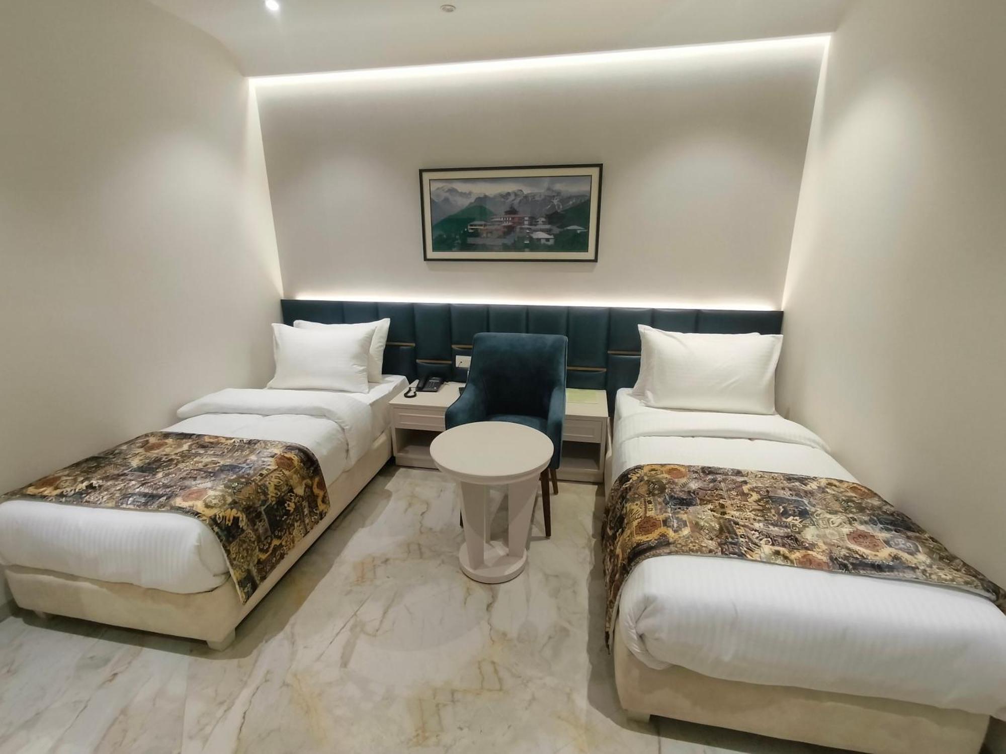 Hiraya Hotels Mohali Luaran gambar