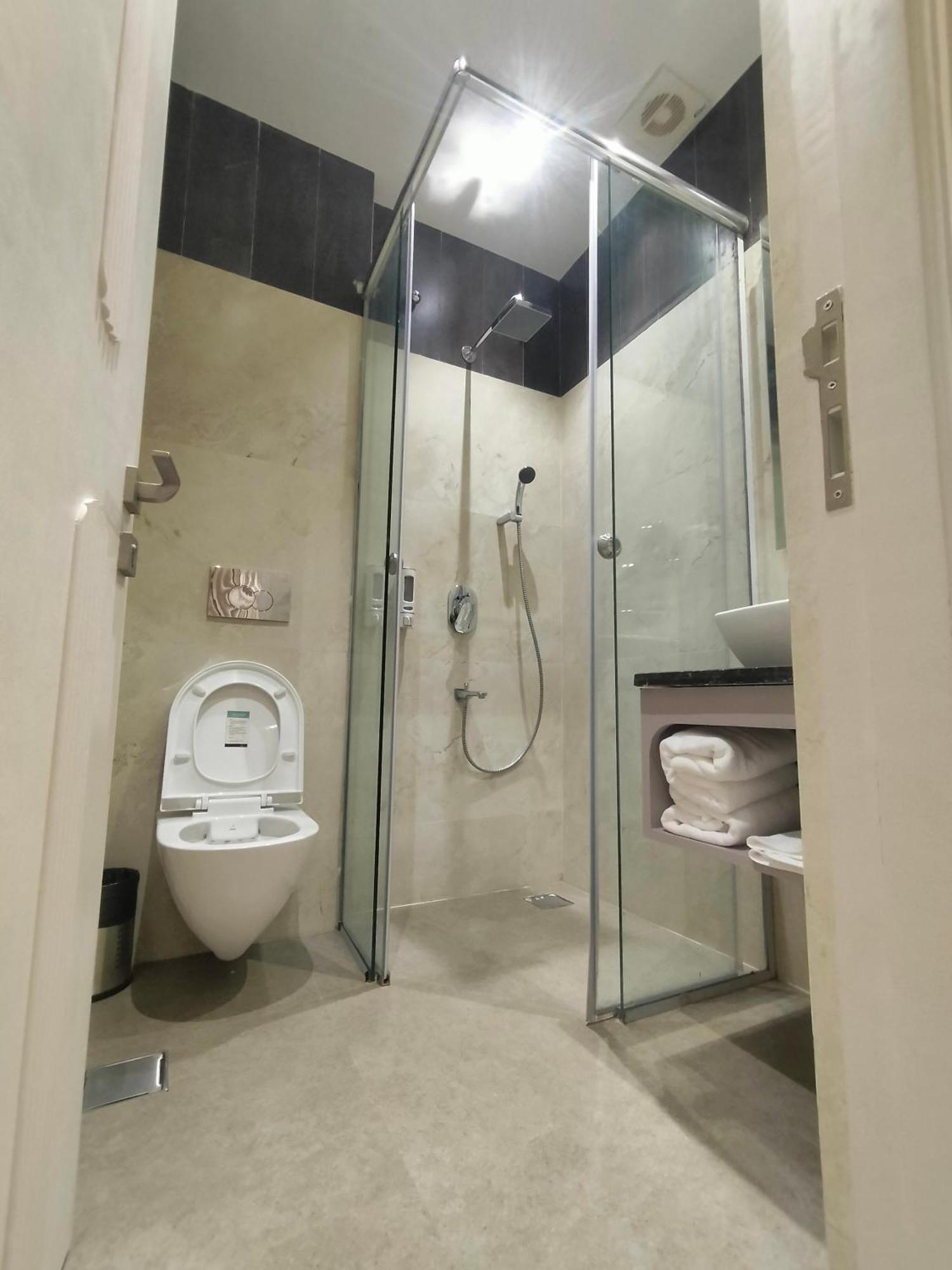 Hiraya Hotels Mohali Luaran gambar