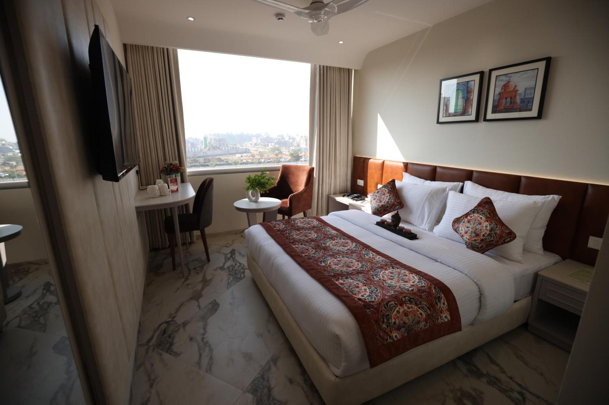 Hiraya Hotels Mohali Luaran gambar