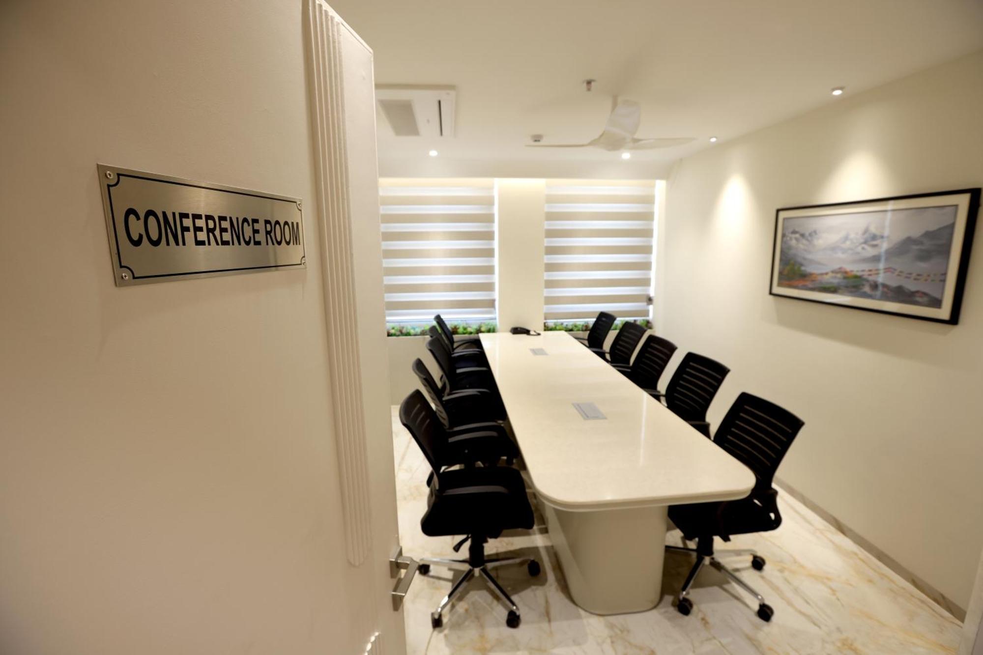 Hiraya Hotels Mohali Luaran gambar