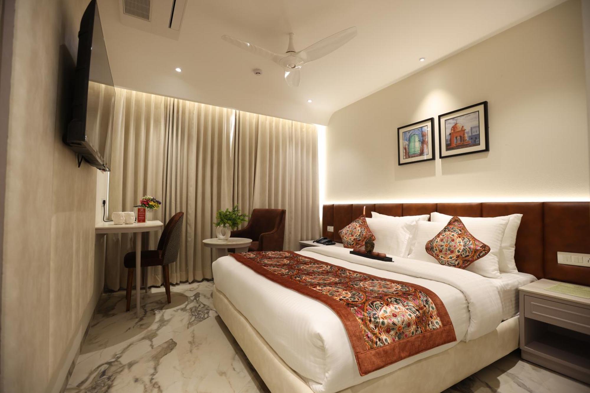 Hiraya Hotels Mohali Luaran gambar